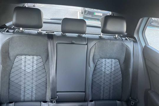 Volkswagen Golf Photo modix-f831ba9513c26d7b9f1c79c8f14708a88a142888.jpg