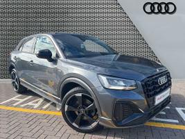 Used 2021 Audi Q2 Black Edition 35 TFSI  150 PS 6-speed Daytona Grey Pearlescent