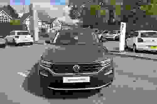Volkswagen T-ROC Photo modix-fa7378489ee0f8365882080ac9834ce42e497542.jpg