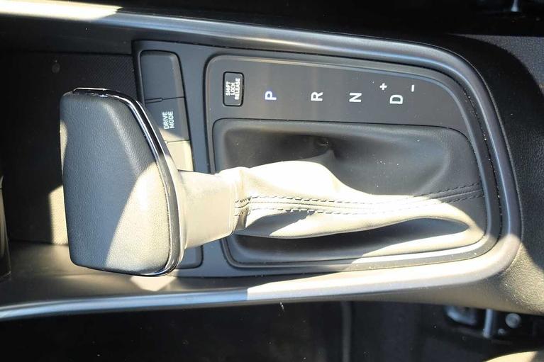 Used Hyundai i20 RY25AXW 15