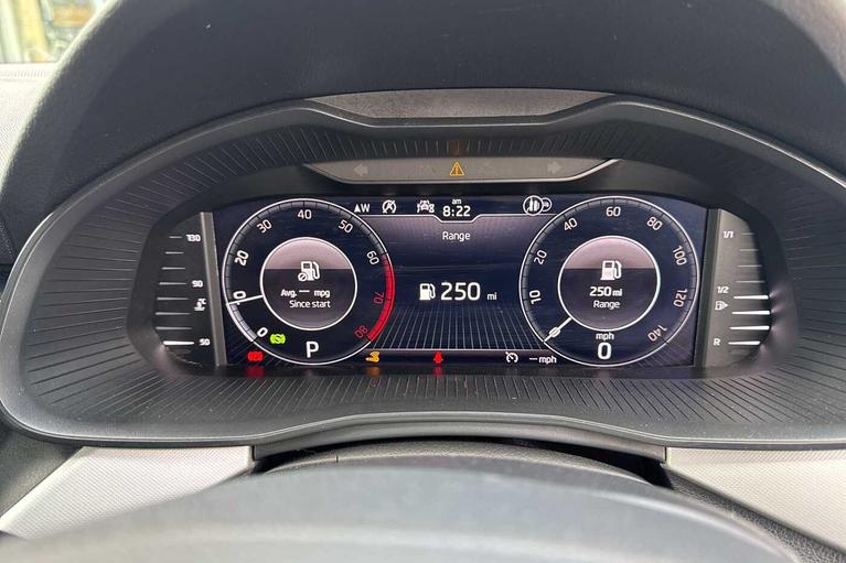 Used Skoda Kamiq VO20FEJ 17