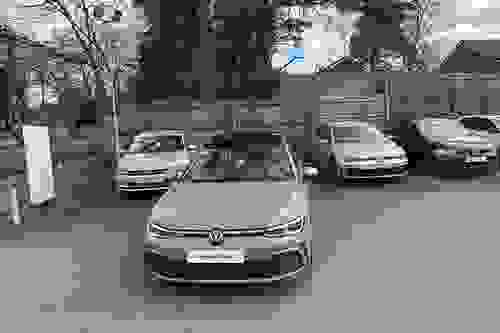 Volkswagen Golf Photo modix-fea5b66b09b7b6f7543cb20c1b047fb3f5ef55a9.jpg