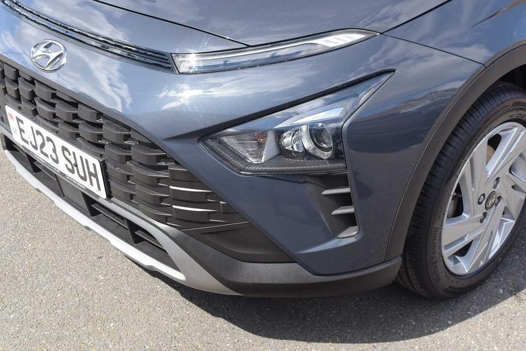Used Hyundai BAYON EJ23SUH 12