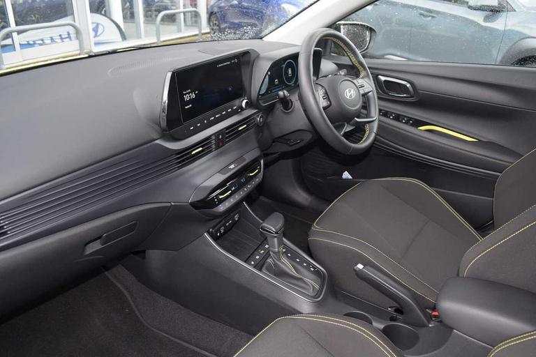 Used Hyundai i20 GV73RWY 12