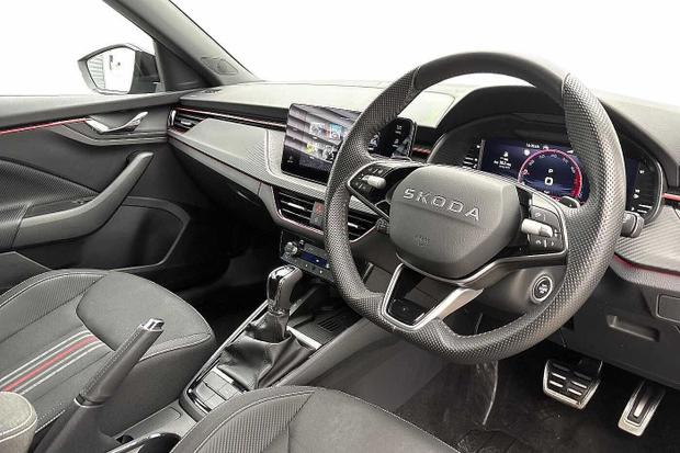 Used Skoda Kamiq DA25OYM 6