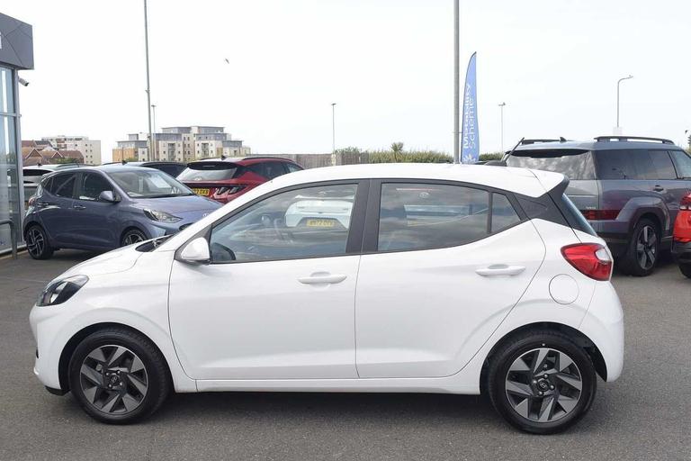 Used Hyundai i10 GY26HVF 11