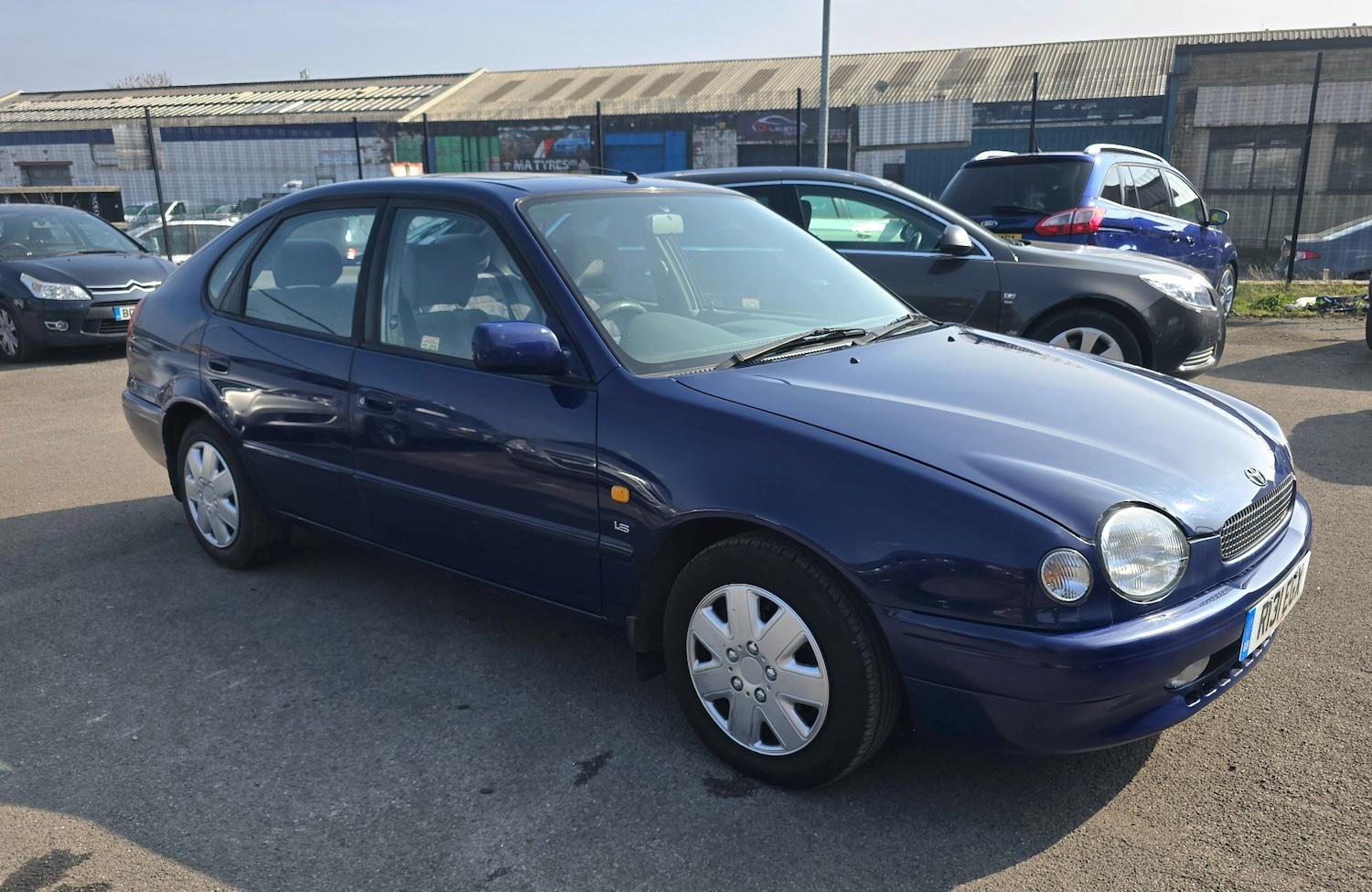 TOYOTA COROLLA 1.6 CD 5DR AUTO PETROL 111,000 MILES AUTOMATIC ONLY 1,995 VIEW DETAILS...