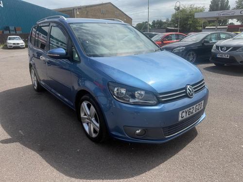 2012 VOLKSWAGEN TOURAN 1.6 TDI 105 SE 5DR SAT NAV 12 MONTHS MOT 9 SERVICES... photo