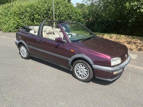 1997 VOLKSWAGEN GOLF 2.0 AVANTGARDE 2DR PETROL 123,500 MILES MANUAL ONLY 2,000 VIEW DETAILS... photo