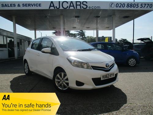 2012 Toyota Yaris | £8,995