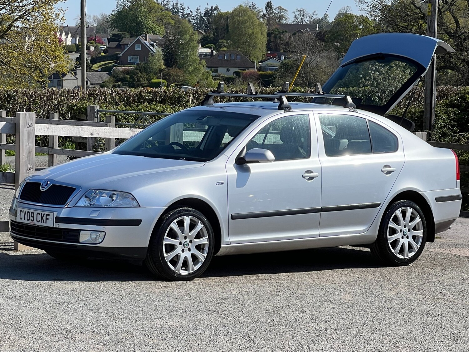 SKODA OCTAVIA 2.0 TDI PD LAURIN KLEMENT 5DR DSG DIESEL 80,000 MILES AUTOMATIC ONLY...