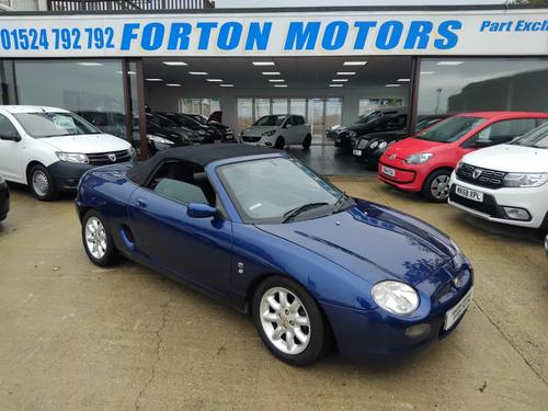 2001 f 1.8 sports convertible only 58,000 miles 12 service stamps long mot petrol - 58,000 miles - manual only £2,995... photo