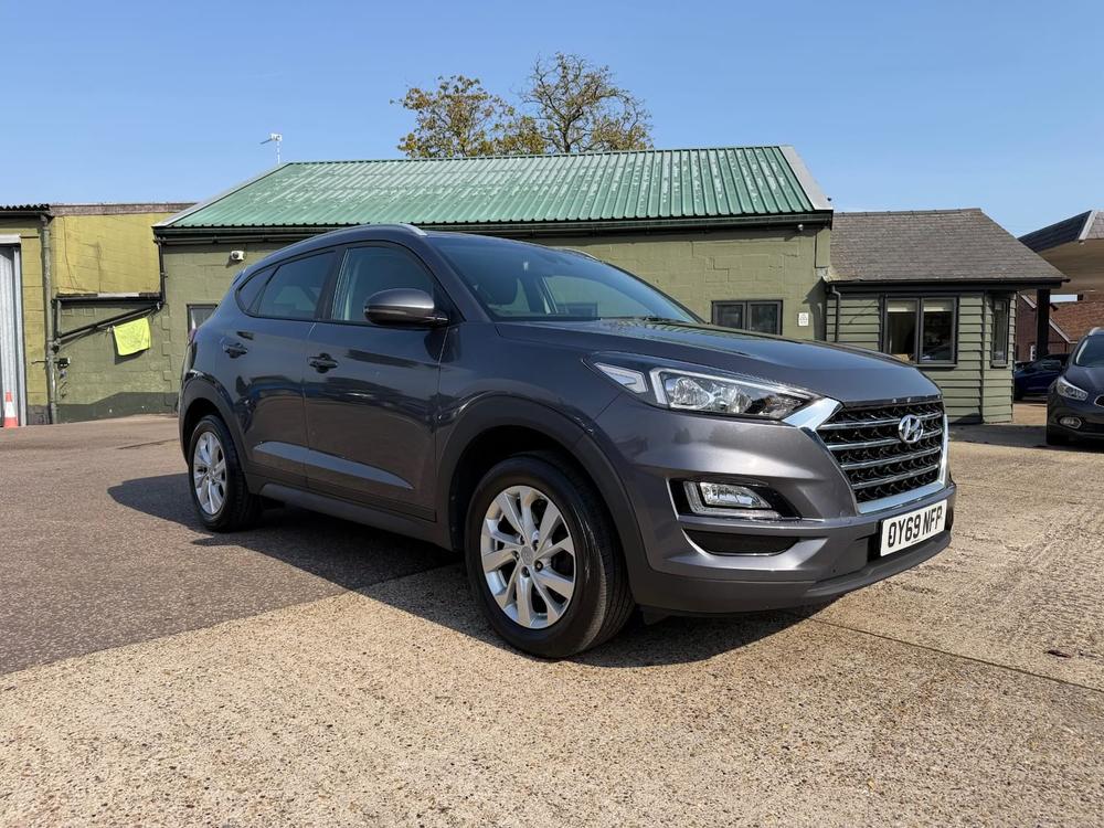 Hyundai Tucson photographed at Young and Partners in Langley