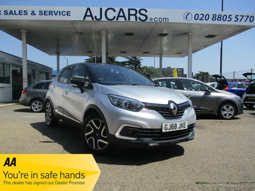 2018 RENAULT CAPTUR 0.9 TCE 90 ICONIC 5DR PETROL 56,122 MILES MANUAL ONLY 7,550 FROM... photo