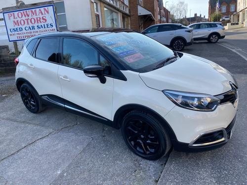 2014 RENAULT CAPTUR 0.9 TCE 90 DYNAMIQUE S MEDIANAV ENERGY 5DR PETROL 92,900 MILES MANUAL... photo
