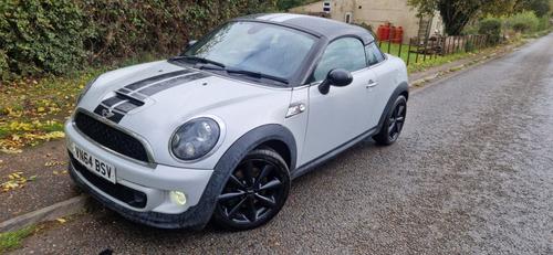 2014 COOPER S 3DR PETROL 52,800 MILES MANUAL ONLY 5,990 VIEW DETAILS... photo