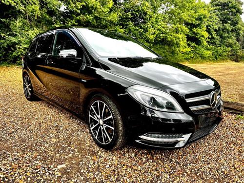 2023 B CLASS 1.6 PETROL AUTOMATIC PETROL 52,000 MILES AUTOMATIC ONLY 8,995 VIEW DETAILS... photo