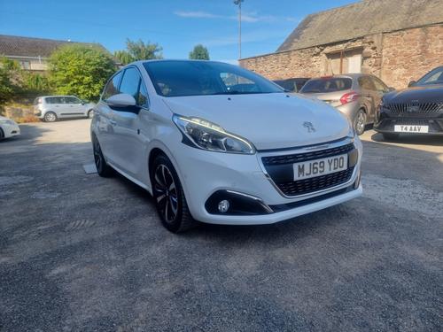 2019 Peugeot 208 | £7,988