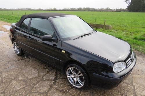1999 GOLF 1.8 S 2 DOOR CONVERTIBLE PETROL 104,000 MILES MANUAL ONLY 2,500 VIEW... photo