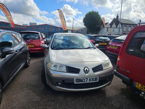 2007 renault megane 1.6 vvt dynamique 5dr auto petrol - 102,537 miles - automatic only £1,299 view details... photo