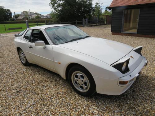 1989 Porsche 944