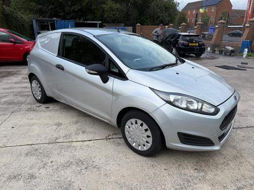 2013 FORD FIESTA 1.6 TDCI ECONETIC VAN 12 MONTHS MOT NO VAT DIESEL 80,000 MILES... photo