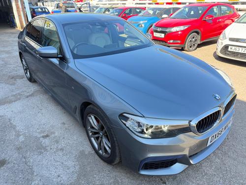 2018 2018 BMW 5 Series 520d M Sport 4dr Auto **LED, VIRTUAL DASH**ULEZ** Diesel photo