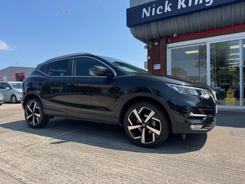 2019 NISSAN QASHQAI 1.5 DCI TEKNA 5DR PANROOF BOSE NAV CAMERA 6 SERVICES ULEZ DIESEL... photo