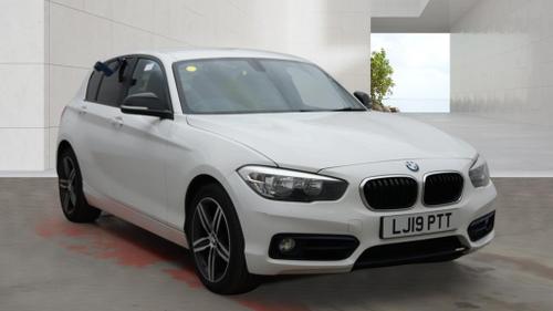 2019 BMW 1 SERIES 118I 1.5 SPORT 5DR NAV ULEZ DAB BLUETOOTH PETROL 70,000 MILES MANUAL... photo