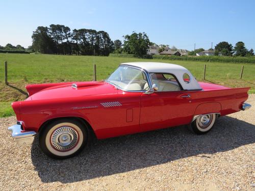 1957 Ford Thunderbird