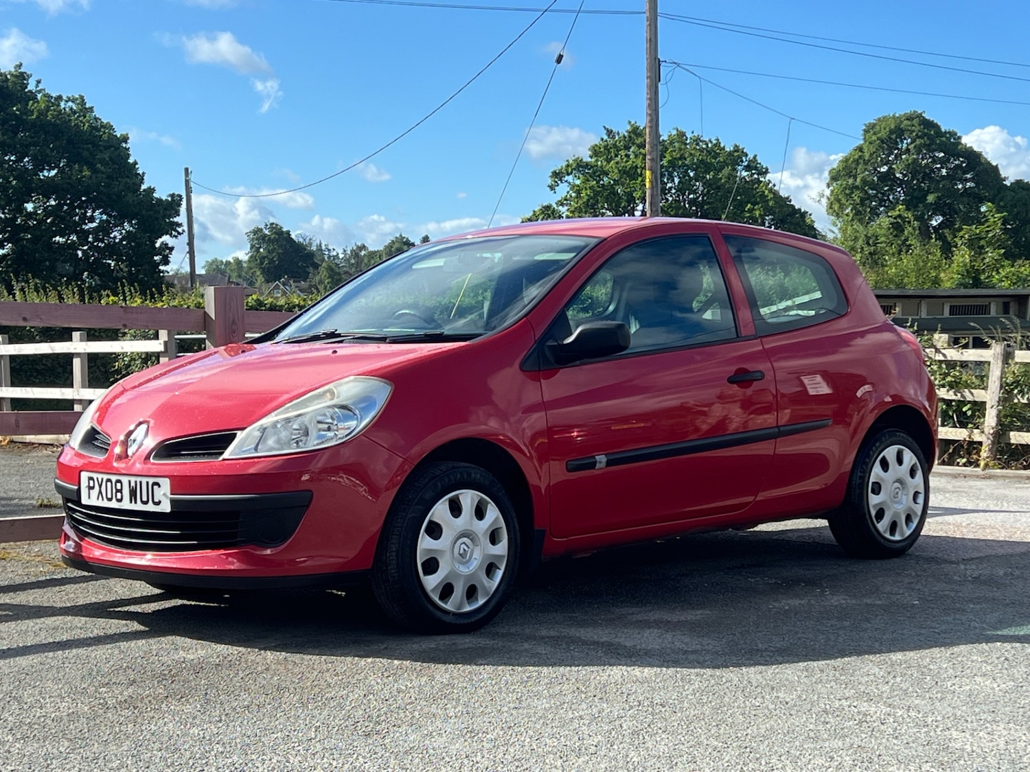 RENAULT CLIO 1.2 16V FREEWAY 3DR SUPER LOW 60,000 MILES FULL MOT HPI CLEAR...
