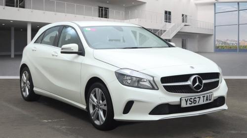 2018 2018 Mercedes-Benz A-Class A180d Sport 5dr ++ LEATHER / 1 OWNER / ULEZ / 5 SERVICES ++ Diesel photo