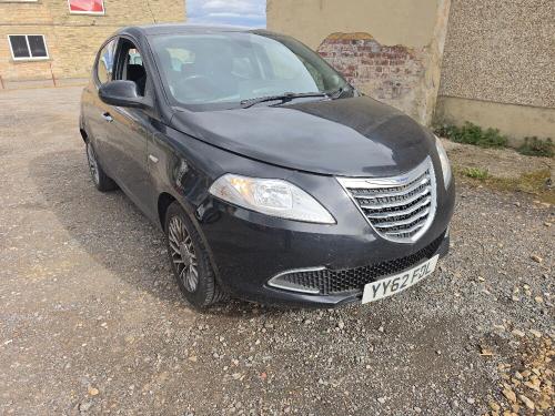 Chrysler Ypsilon 2012