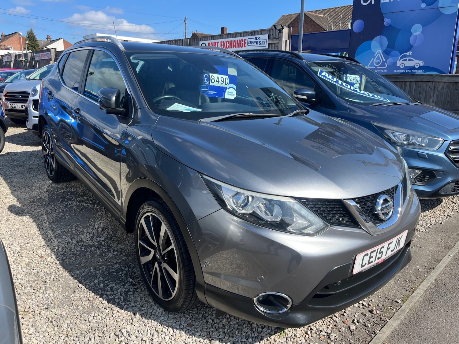 NISSAN QASHQAI 1.2 DIG T TEKNA 5DR PETROL 60,000 MILES MANUAL ONLY 8,450 FROM...