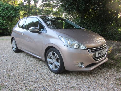 2012 Peugeot 208 | £3,295