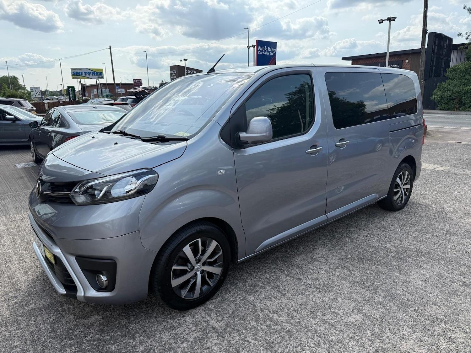 2021 TOYOTA PROACE VERSO