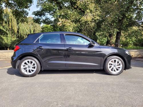 2022 Audi A1