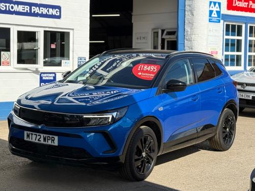 2022 Vauxhall Grandland | £18,495