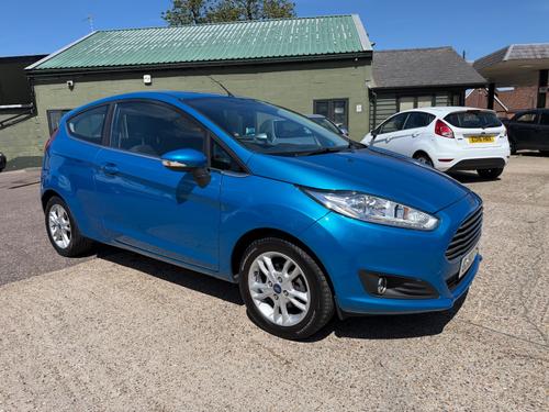2015 FORD FIESTA 1.0 ECOBOOST ZETEC 3DR PETROL 58,527 MILES MANUAL ONLY 5,495 VIEW DETAILS... photo