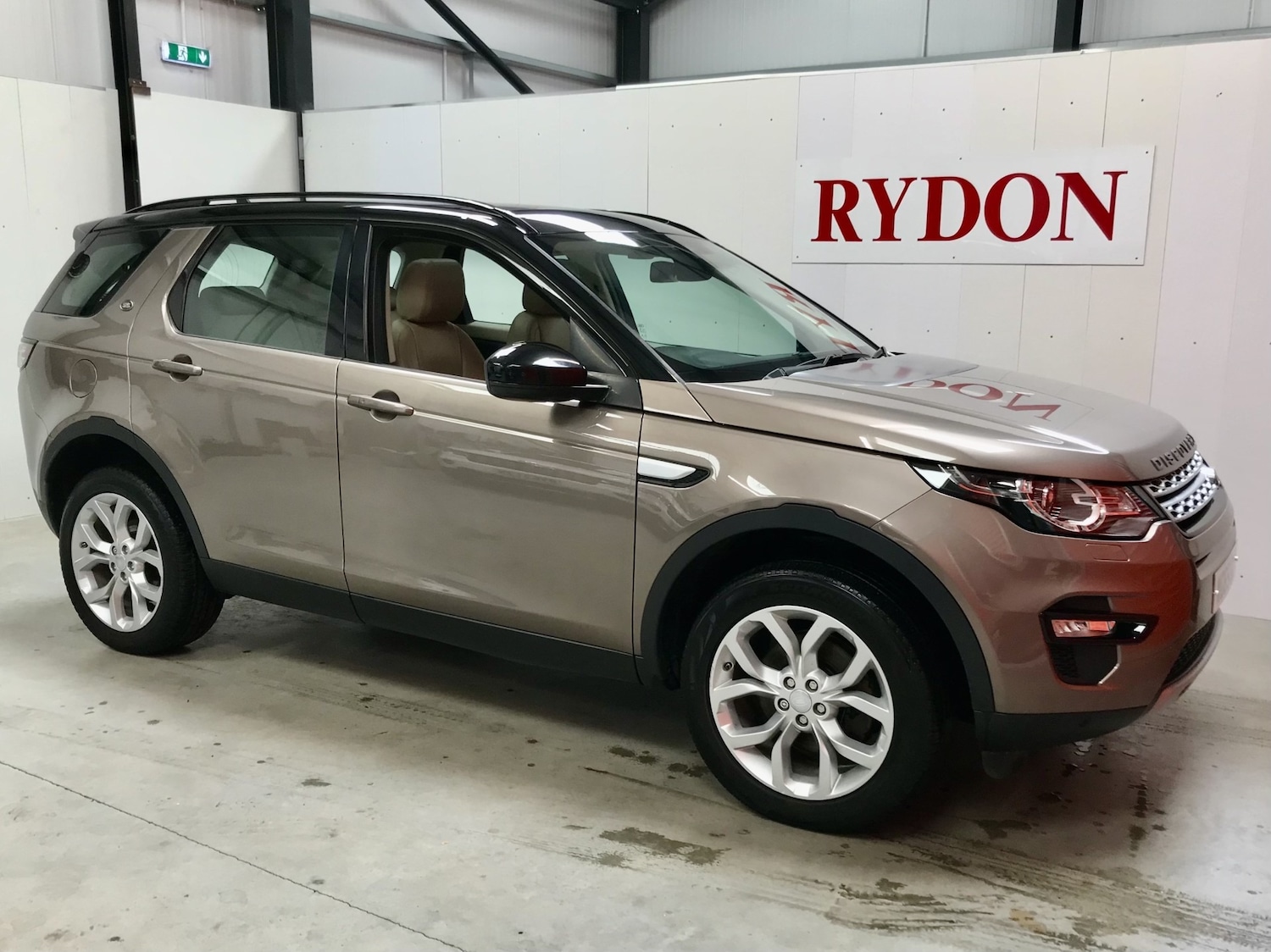 LAND ROVER DISCOVERY SPORT 2.0 TD4 180 HSE 5DOOR AUTOMATIC, 7 SEATER DIESEL 92,020 MILES AUTOMATIC...