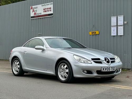 2005 mercedes -benz slk slk 200k 2dr automatic - lovely car - see video petrol - 128,000 miles - automatic only £3,250 view... photo