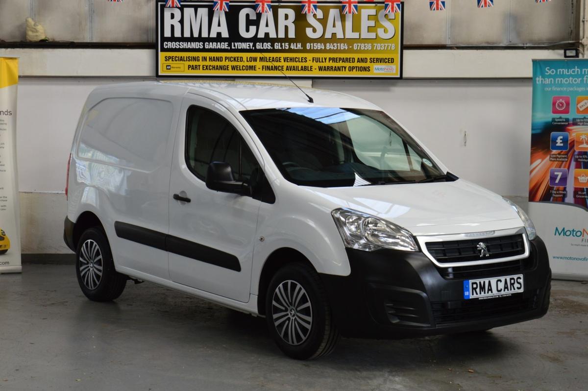 Used 2016 Peugeot Partner 850 S HDi 92 ULTRA LOW MILES £8,300 - Main Image