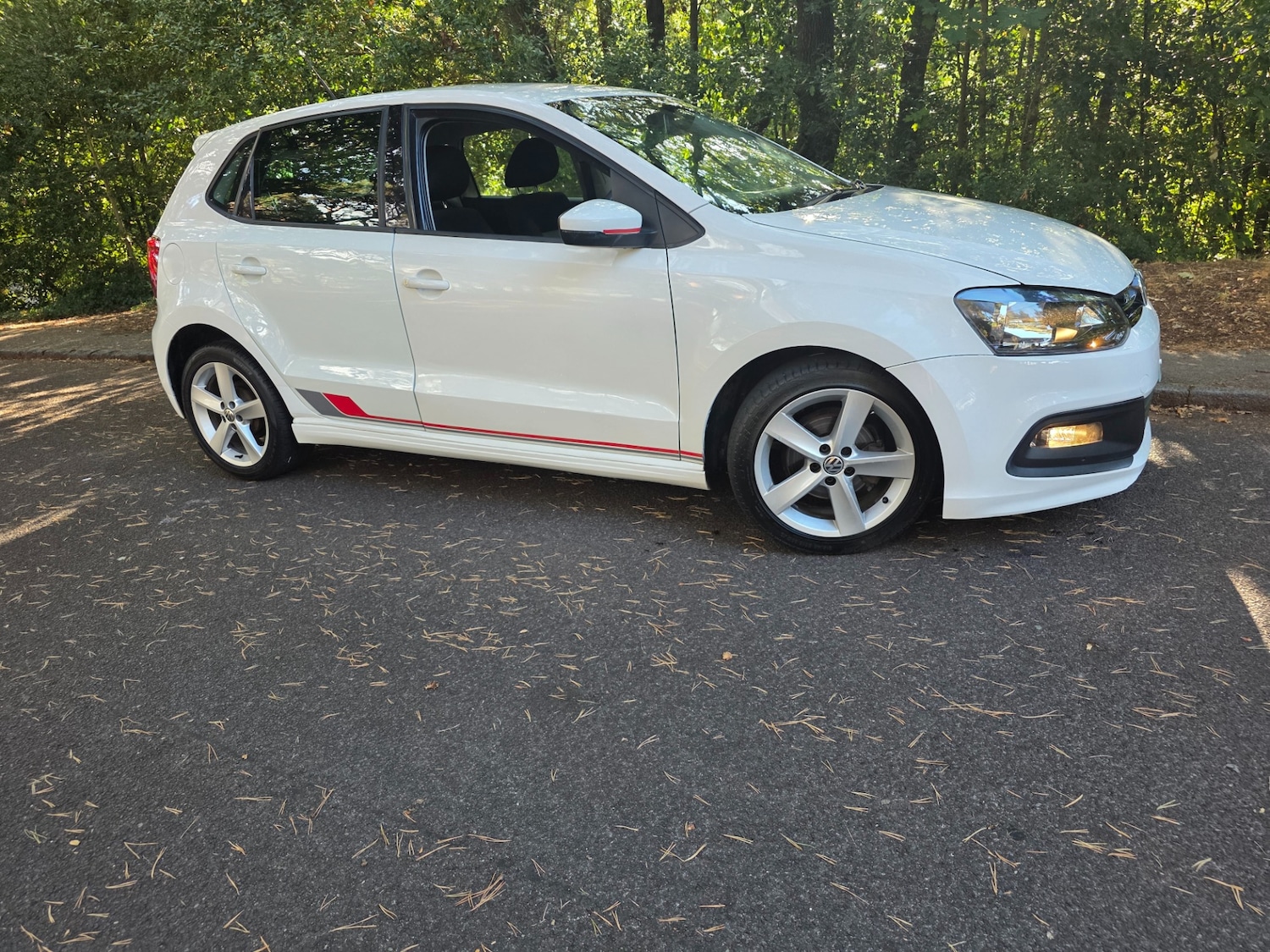 VOLKSWAGEN POLO 1.2 60 R LINE STYLE 5DR AC PETROL 83,000 MILES MANUAL ONLY...