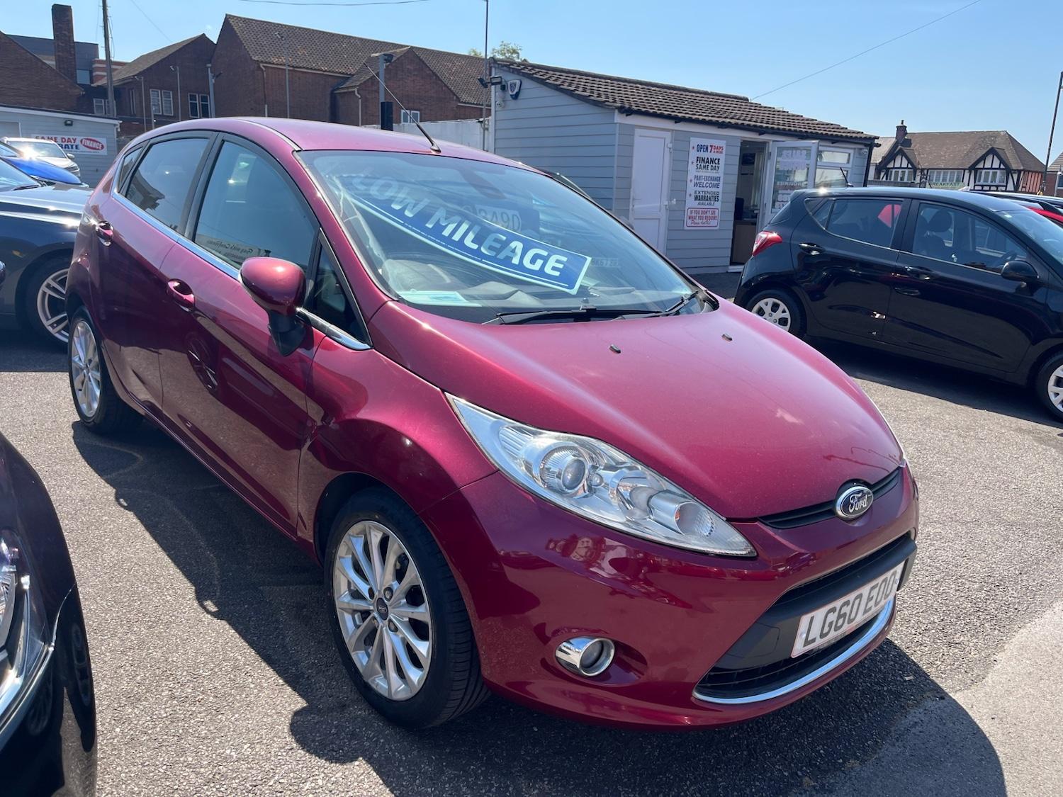 FORD FIESTA 1.6 TITANIUM 5DR PETROL 76,000 MILES MANUAL ONLY 3,490 FROM 95.40 PM...