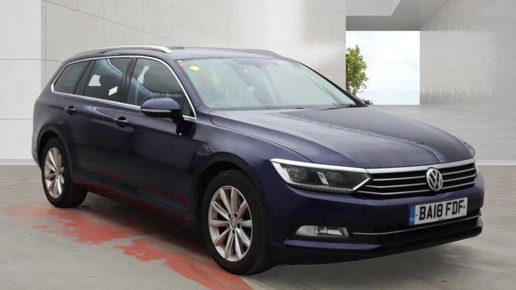 2018 VOLKSWAGEN PASSAT
