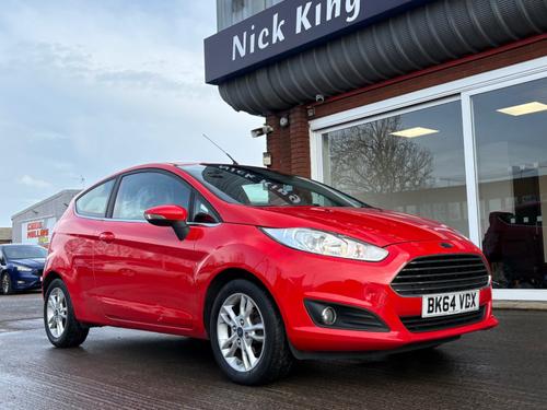 2014 2014 Ford Fiesta 1.25 82 Zetec 3dr ++ 35 TAX / ULEZ / LOW INSURANCE GROUP ++ Petrol photo