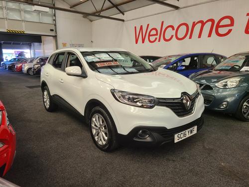 2016 RENAULT KADJAR 1.5 DCI DIESEL DYNAMIQUE NAV AUTOMATIC DIESEL 91,000 MILES AUTOMATIC ONLY 7,250... photo