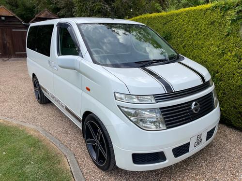 2017 Nissan Elgrand | £4,995