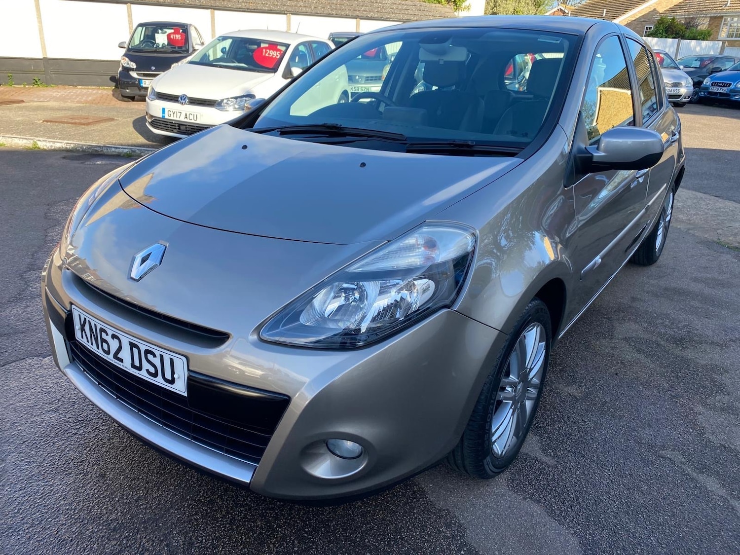 RENAULT CLIO 1.2 16V DYNAMIQUE TOMTOM 5DR PETROL 49,601 MILES MANUAL ONLY 5,495 VIEW...