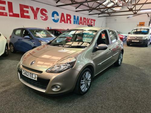2013 CLIO 1.2 16V DYNAMIQUE TOMTOM 5 DOOR PETROL 116,000 MILES MANUAL ONLY 3,450... photo